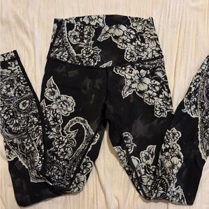 Lululemon Wunder under